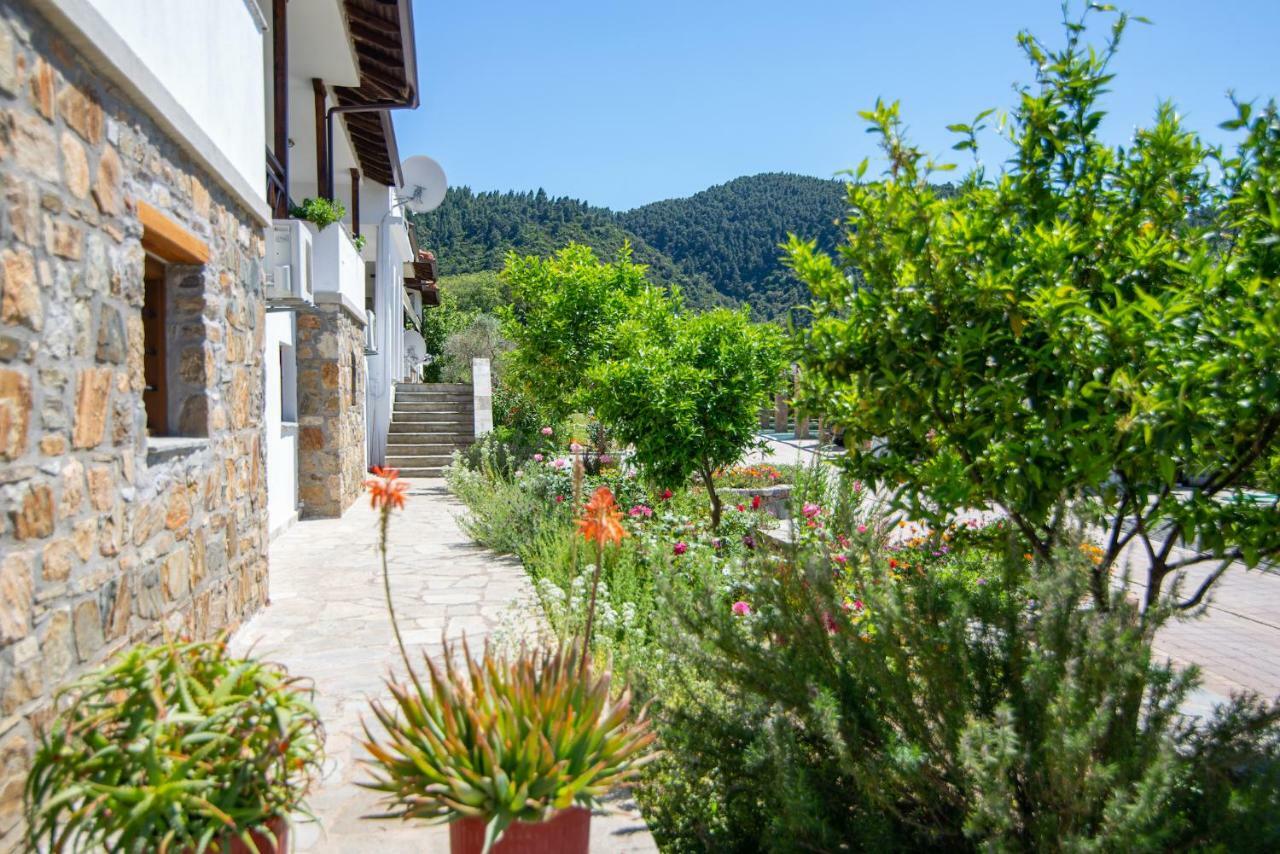 Апартаменти Garden House Psarogiannis Вурвуру Екстер'єр фото