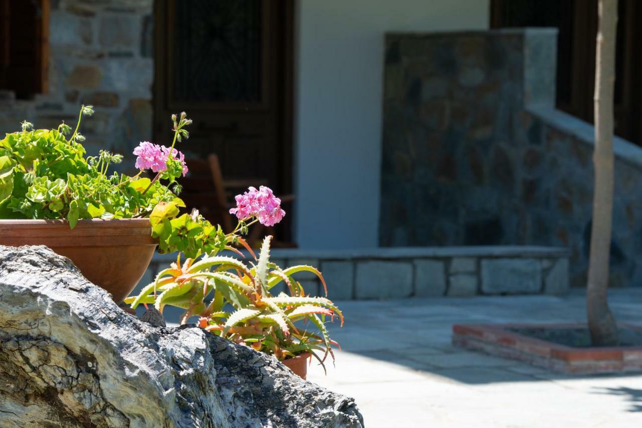 Апартаменти Garden House Psarogiannis Вурвуру Екстер'єр фото